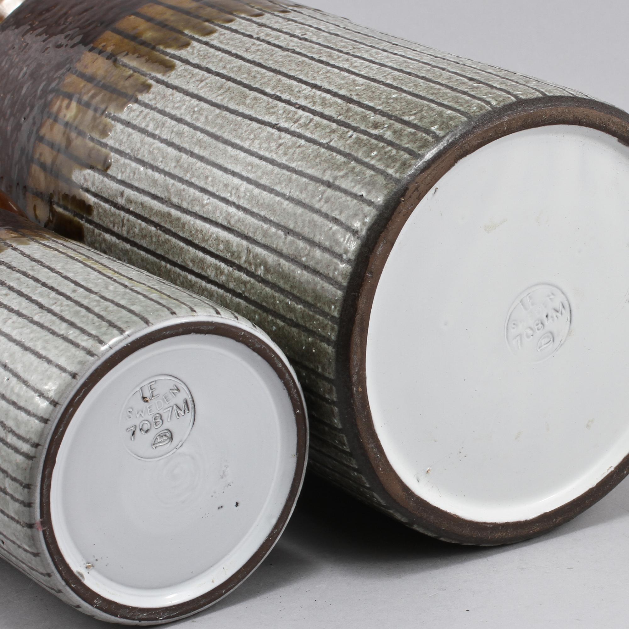 VASER, 2 st, lergods, "Moske",  Mari Simmulson, Upsala-Ekeby, 1900-talets andra hälft.