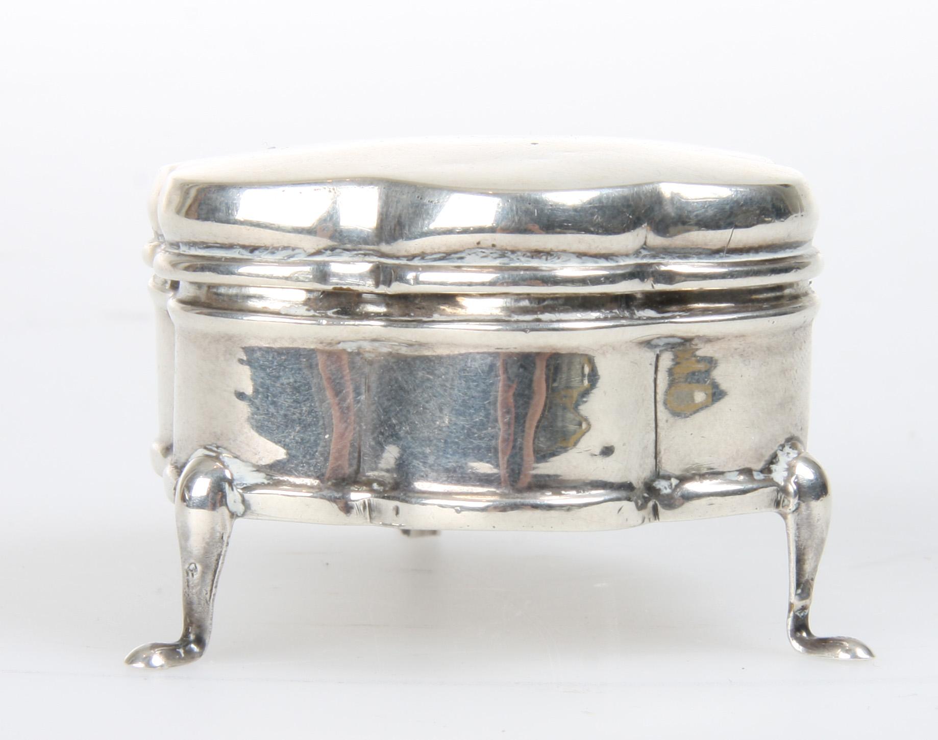 DOSOR, 3 st, silver, 1800/1900-tal. 54 g.