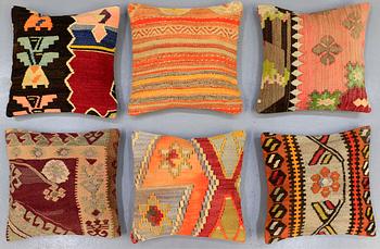 Six kilim cushions, Ca 40 x 40 cm.