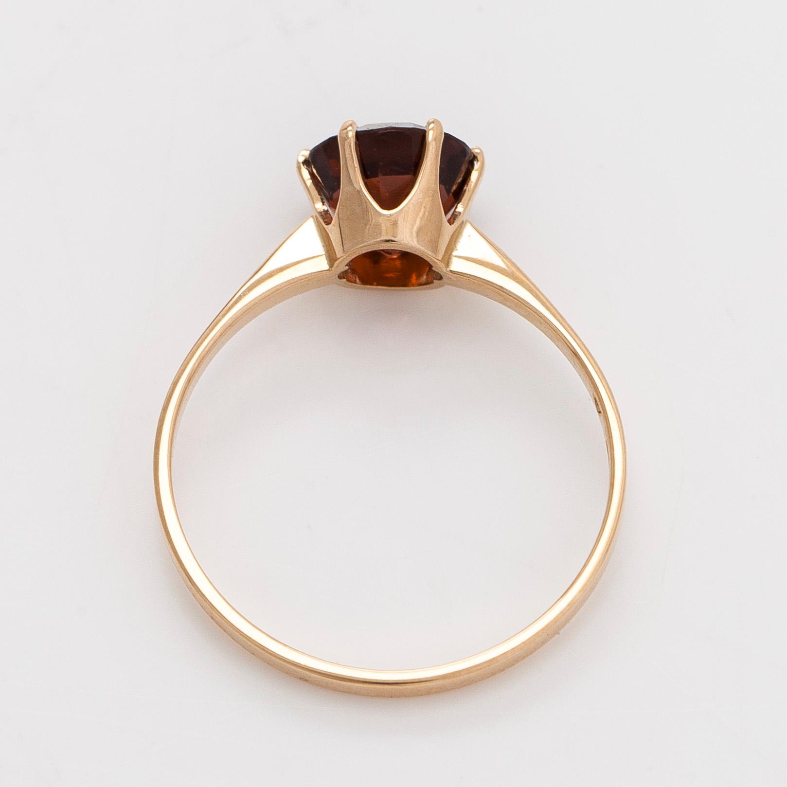 Ring, 14K guld och turmalin, finska stämplar 1996.