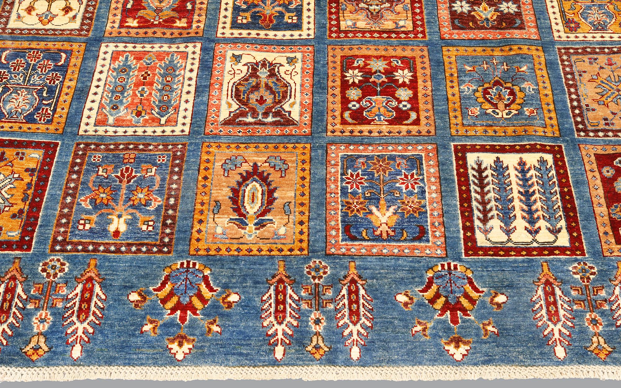 An oriental rug, ca 271 x 214 cm.