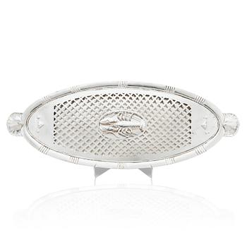 Georg Jensen, a shellfish/ fish serving dish, Copenhagen 1920, 830/1000 silver, design nr 885.