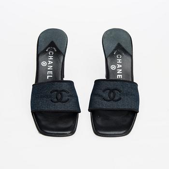 SKOR, Chanel.