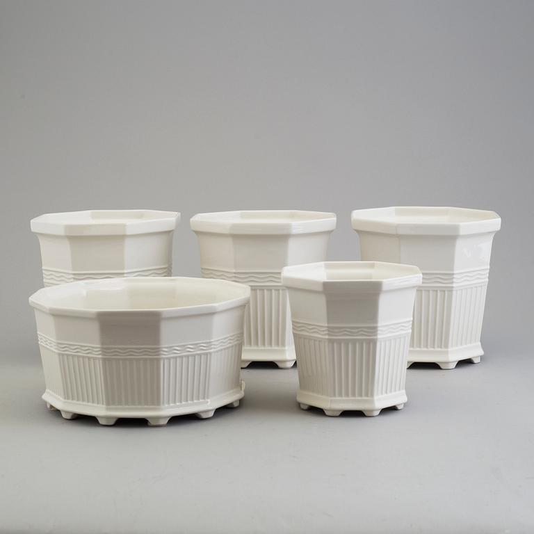 PRINS EUGEN, five porcelain 'Waldemarsudde' plant pots, Gustavsberg.