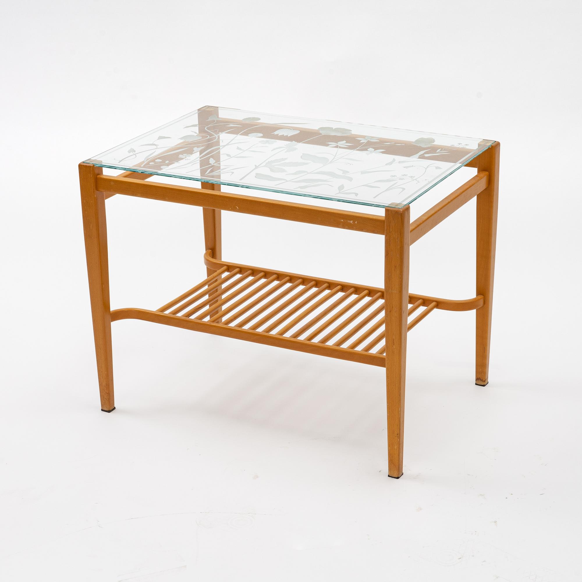 Soffbord/sidobord, 1900-talets mitt.