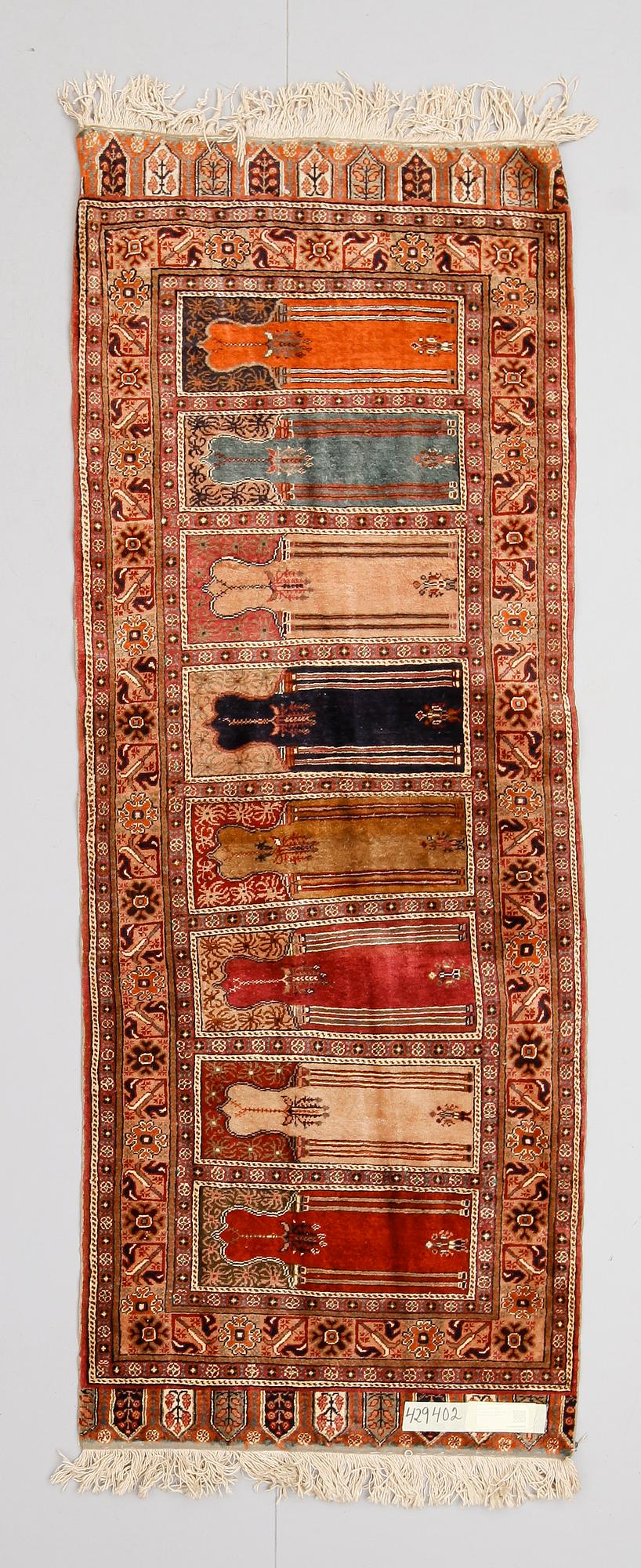 MATTA, Saff, Turkiet, silke, old. ca 226 x 86 cm.