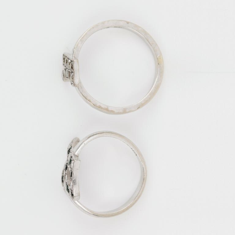 RINGAR, 2st, 14K guld och briljantslipade diamanter. Vikt ca 6g.