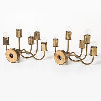 Josef Frank, Vägglampor, ett par, modell B2572 för Firma Svenskt Tenn.