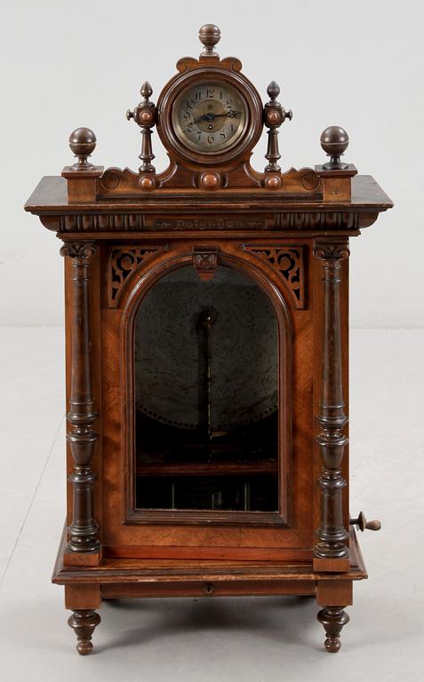 POLYPHON MUSIKAUTOMAT, med klocka, nyrenässans, omkring 1900.