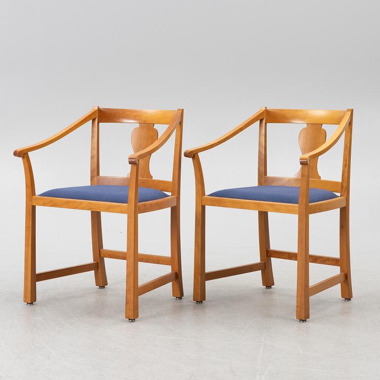 Carl Malmsten, A pair of "The City Hall Chair" armchairs.