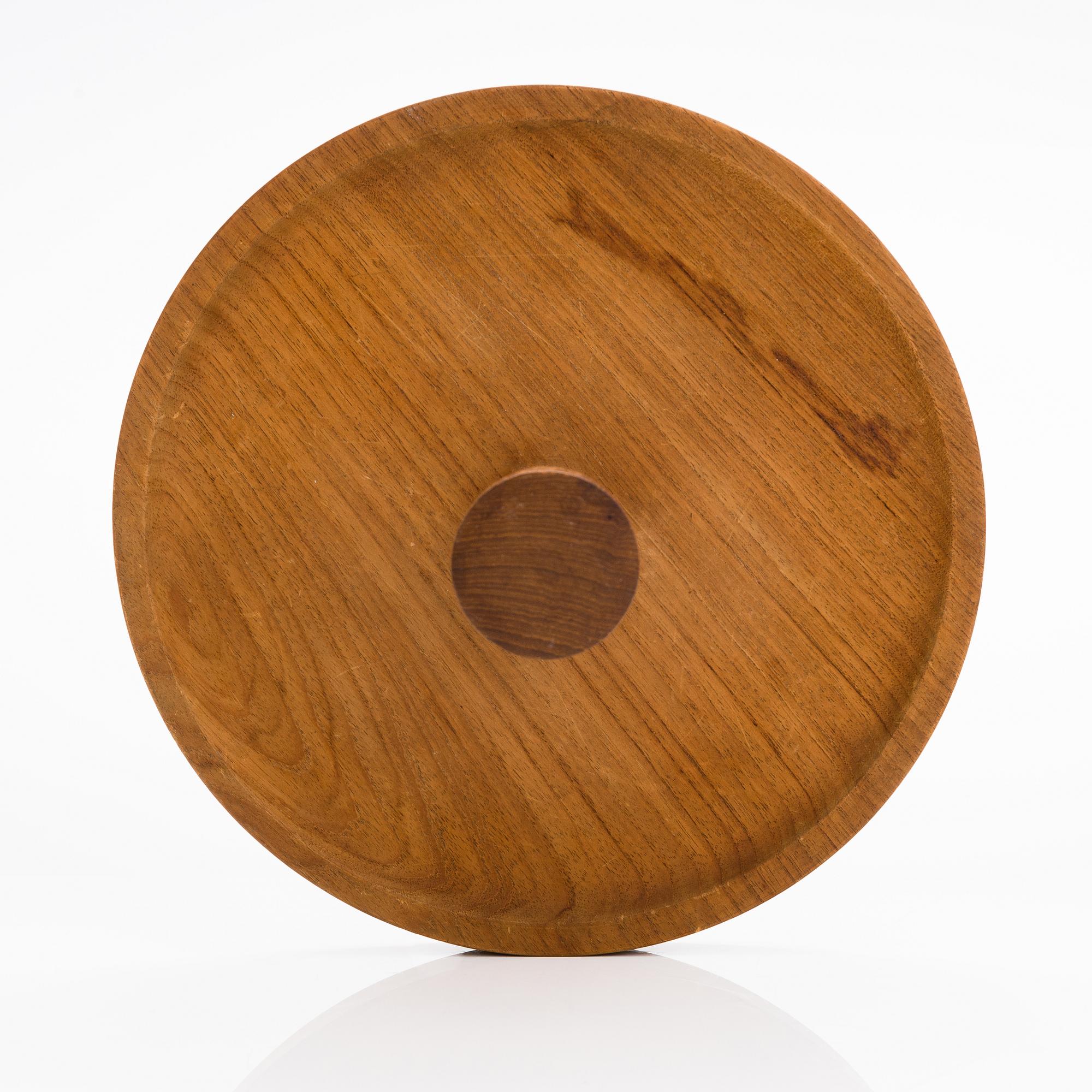 Bertel Gardberg, a cheese tray for Finnmade Gardberg, Norrmark handicraft.