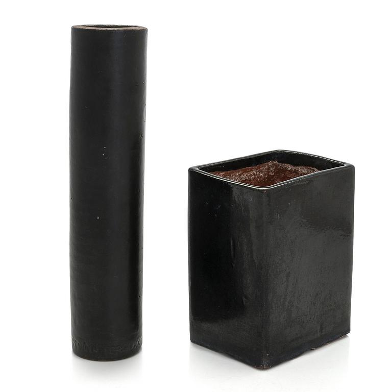 Marita Lybeck, two mid-20th century vases 'Milano' and '901', Oy Kera Ab.