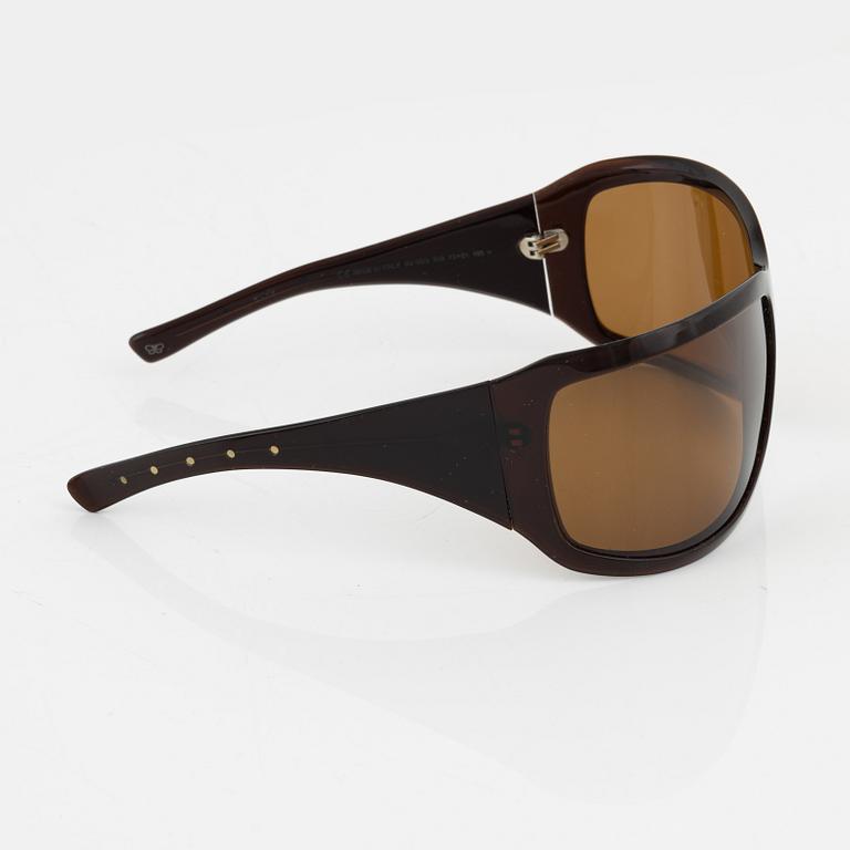 Bottega veneta, a pair of brown sunglasses, 2004.