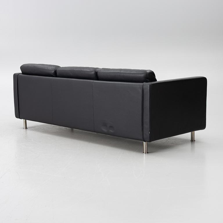 Soffa, "Johan", Dux, 2000-tal.