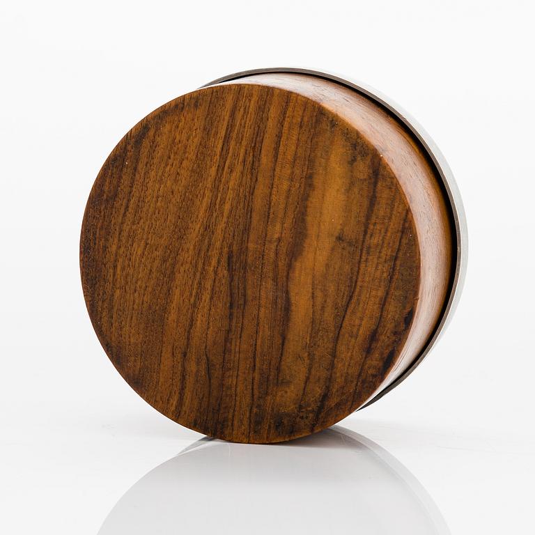 Bertel Gardberg, a bowl for Hopeatehdas oy, Helsinki/ Finnmade Gardberg, Norrmark handicraft.