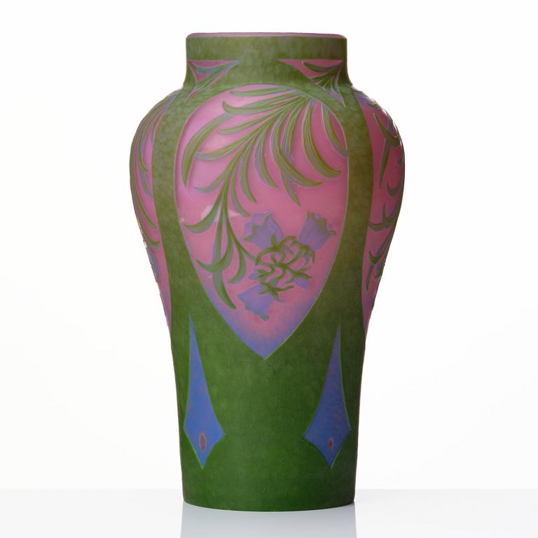 Axel Enoch Boman, a unique Art Nouveau cameo glass vase, Reijmyre, Sweden 1913, no 312.