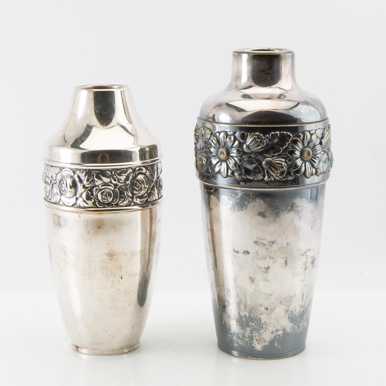 Vaser 2 st nysilver 1900-talets första hälft.