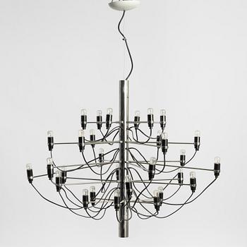 Gino Sarfatti, a model 2097/30 chandelier, Flos, Italy.