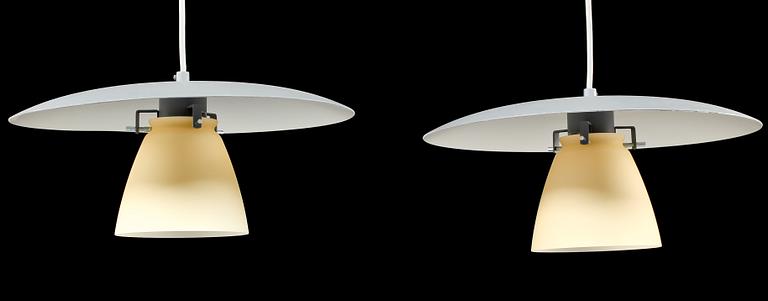 TAKLAMPOR, ett par, Luxo, 1900-talets andra hälft. Höjd ca 18 cm.