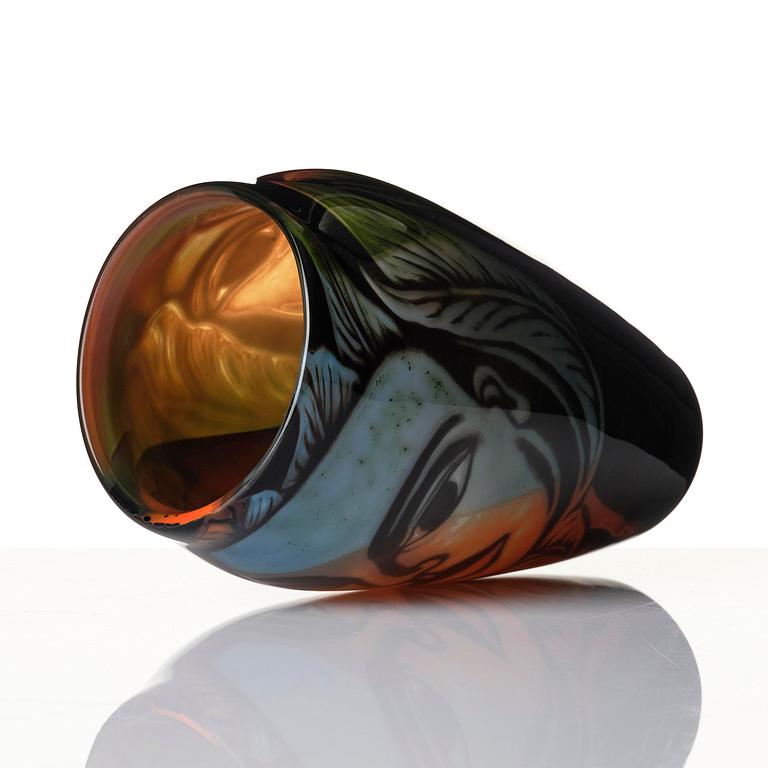 Eva Englund, a graal glass vase, Muraya, Sweden 1991.