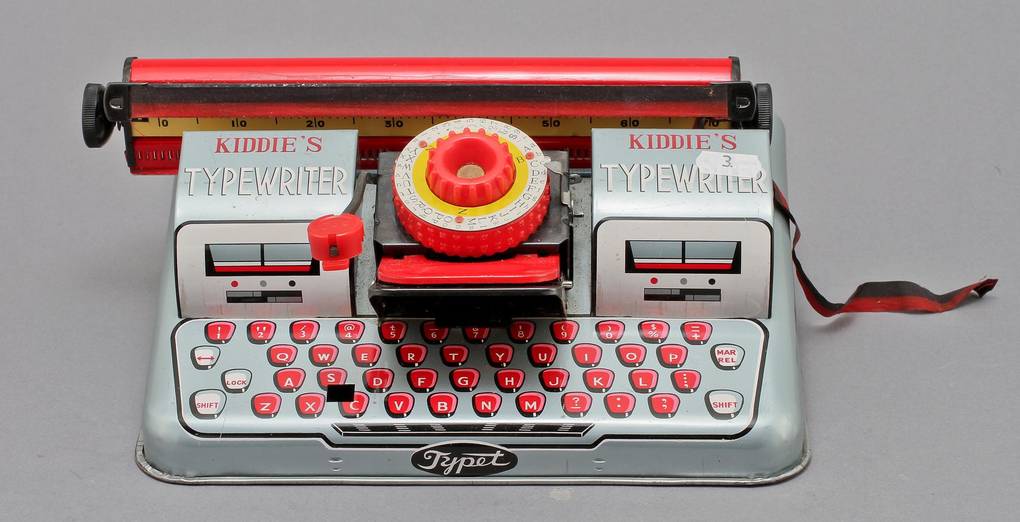 LEKSAKER, 2 st, bl a Japan, 1900-talets mitt.