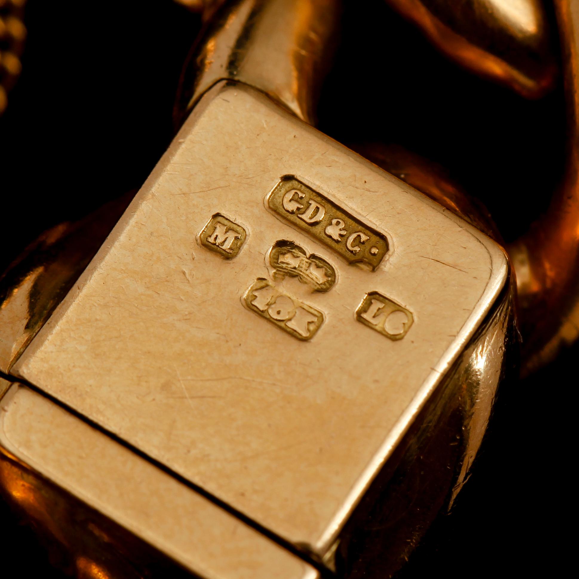 ARMBAND, 18 k guld, G.D.& C. svenska stämplar 1961. Vikt ca 36 g.