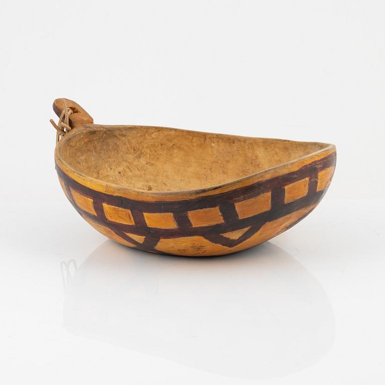 A birch bowl, signed NN and dated 24/10 1939.