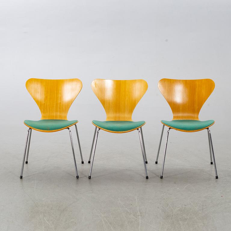 ARNE JACOBSEN, STOLAR, 6 st. "Sjuan", Fritz Hansen 1991.