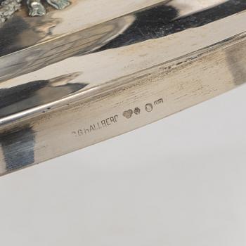 Sugar bowl, sugar spoon and salt cellar, silver, CG Hallberg and GAB, Stockholm, 1899–1917.