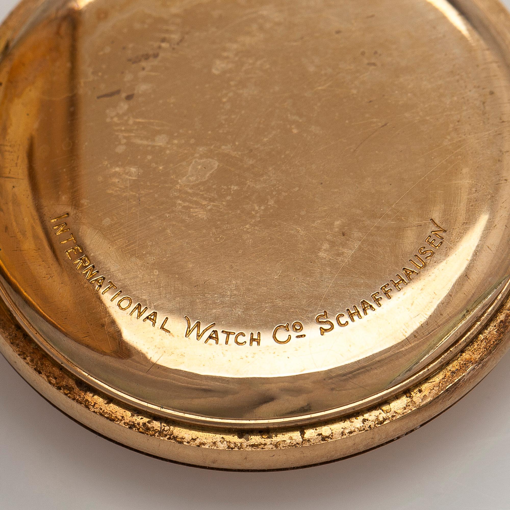 International Watch Co. (IWC),  fickur, 31,5 mm, 14K guld, ankargång, plexiglas.