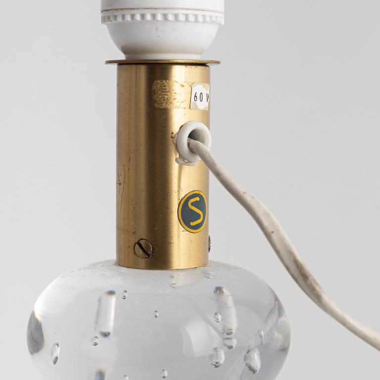 Josef Frank, bordslampa, modell 1819/3, Firma Svenskt Tenn.