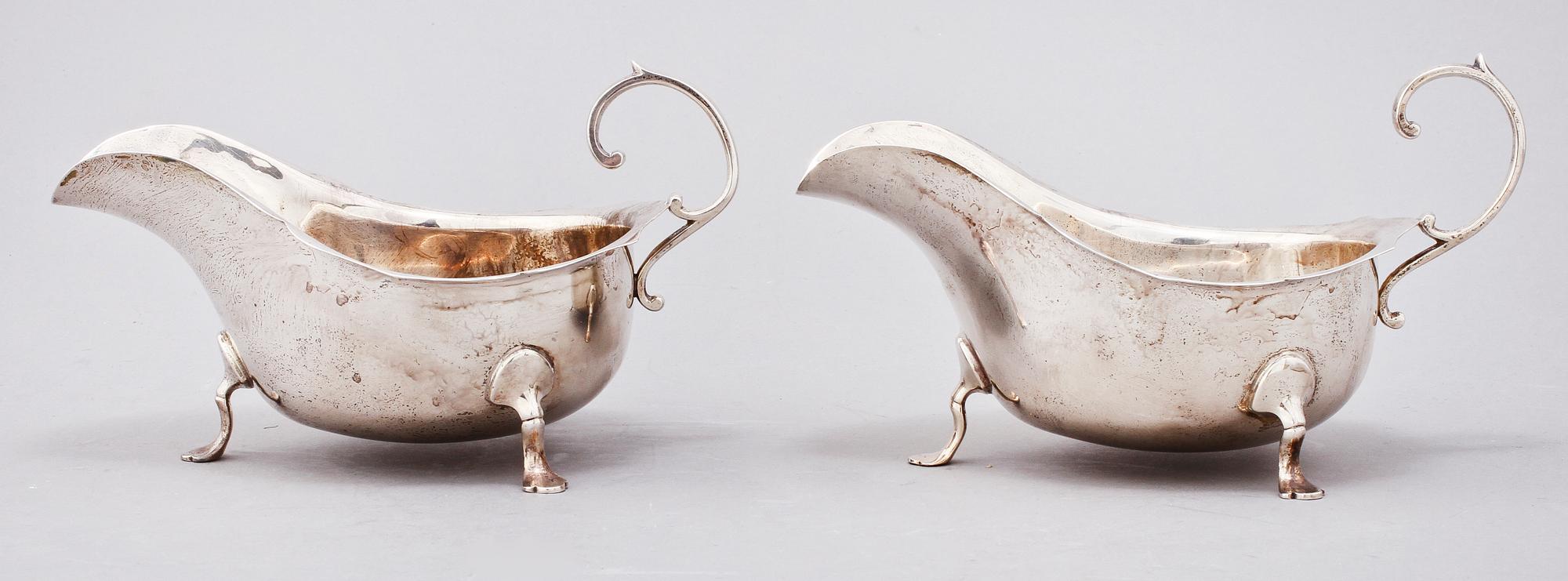 SÅSSNIPOR, ett par, silver, Barker Brothers, Chester, England, 1914. Tot. v . 488 g.