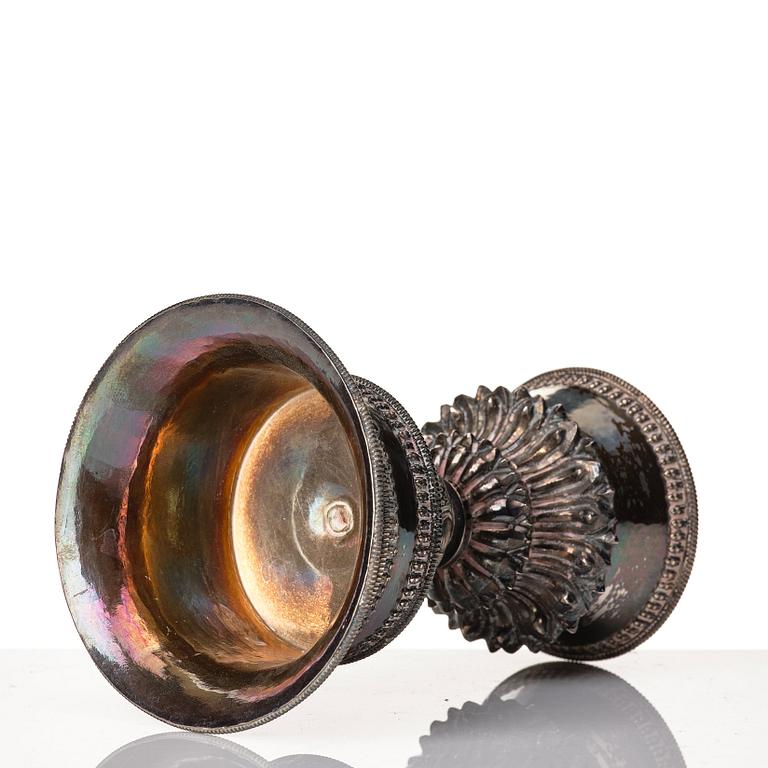 Smörlampa, låghaltigt silver. Tibet, 1800-tal.