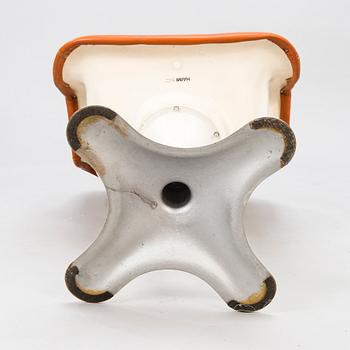 YRJÖ KUKKAPURO, a pair of 1970's '417' chairs for Haimi.