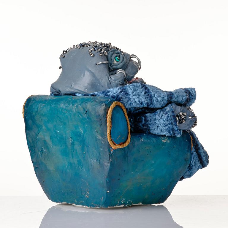 Nathalie Djurberg & Hans Berg, "Whale in Armchair" från "Worship".