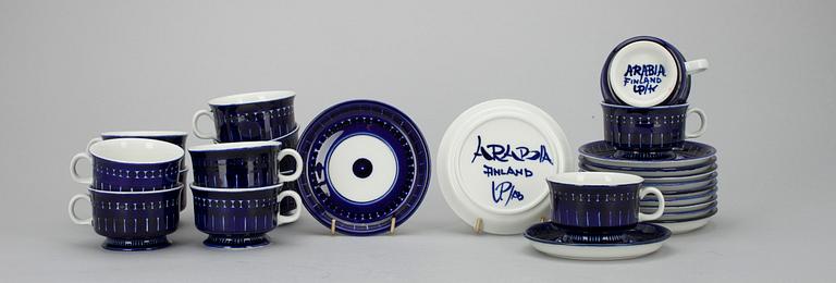 MOCKAKOPPAR, 12 st, porslin, "Valencia" design Ulla Procopé, Arabia 1900-talets senare hälft.