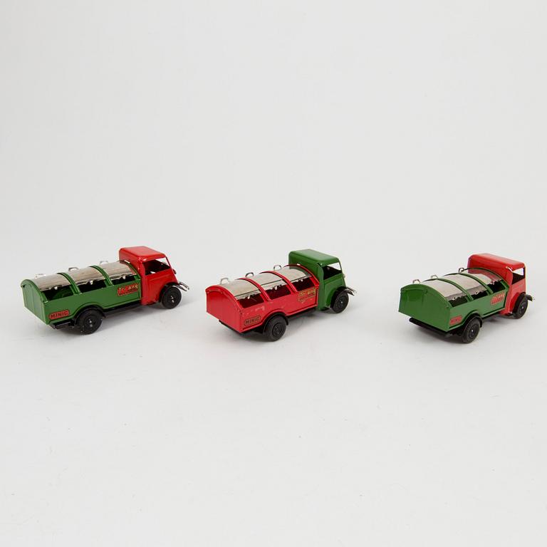 Nine Tri-Ang Minic Toys cars England 1950s.