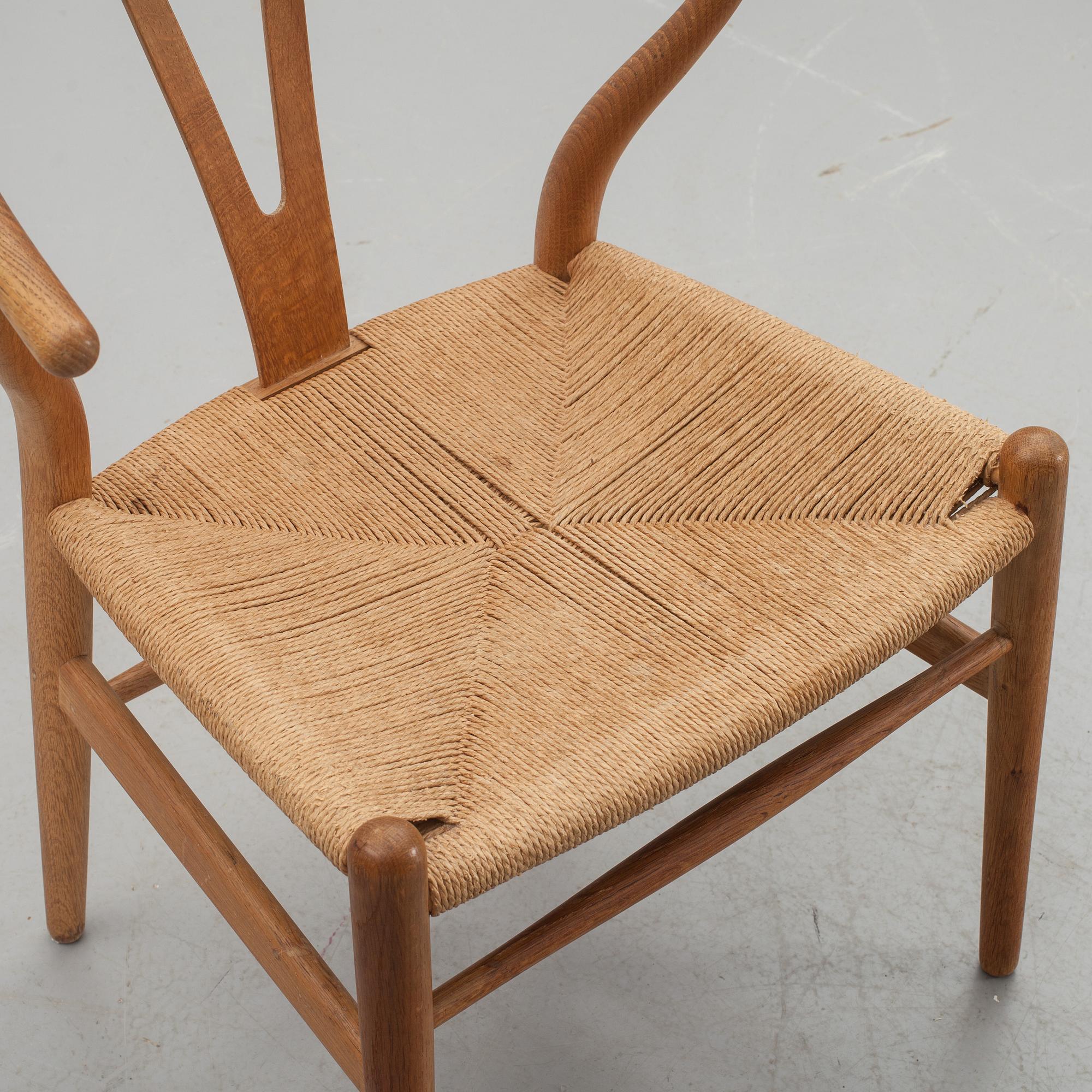 STOL, "Y-stolen", Hans J. Wegner för Carl Hansen & Son, Odense.