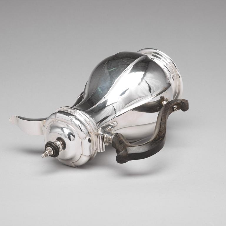A Baltic 18th century silver coffee-pot, mark of Johann Diedrich Rehwald, Riga (1738-1781(-1793)).