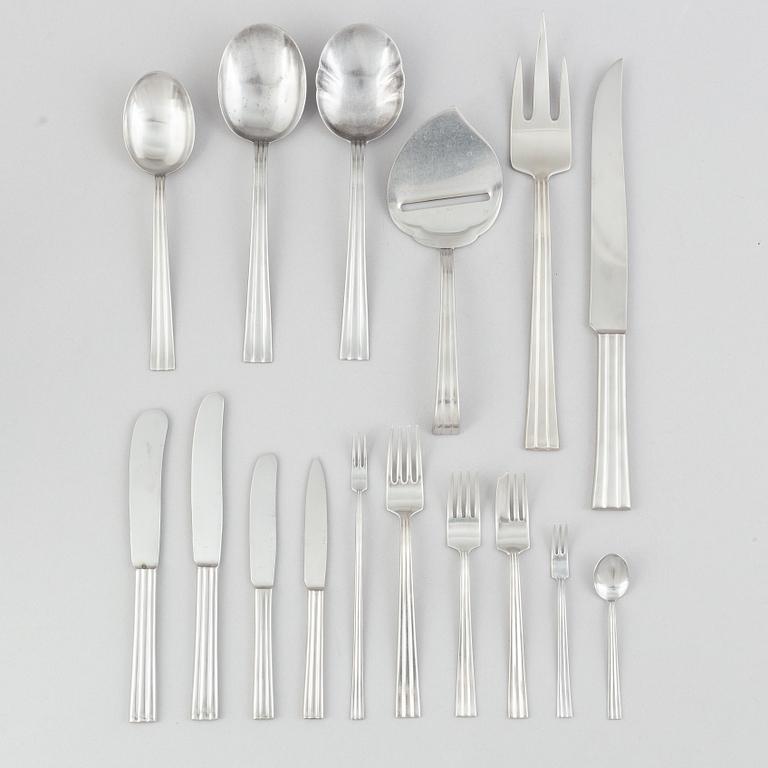 Folke Arström, besticksservis, 92 delar, samt bricka, såssnipa och shacker, rostfritt stål, "Thebe", Gense.