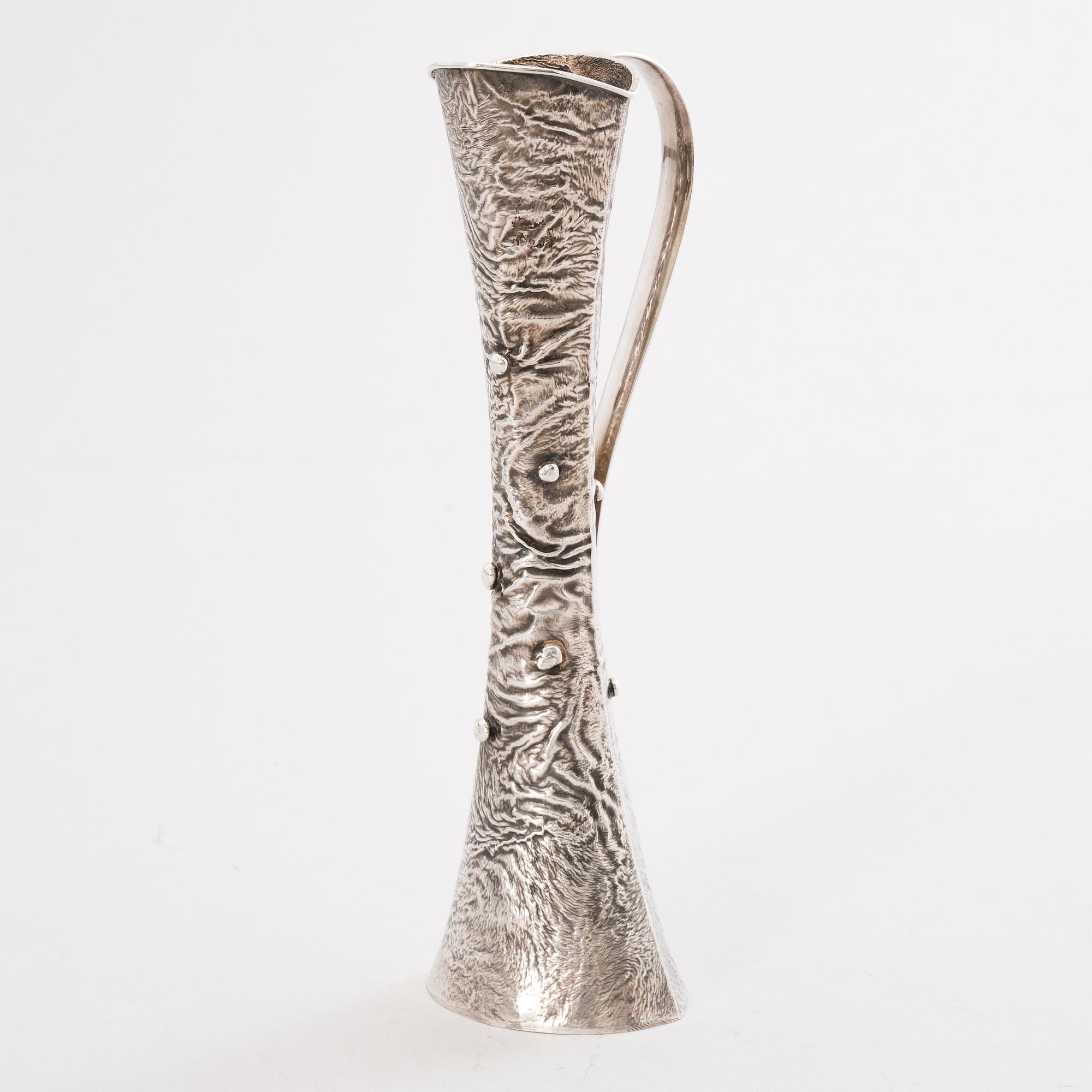 KAADIN, hopeaa, samodorok-tekniikkaa, Hämeenlinna 1972.