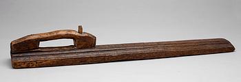 MANGELBRÄDE, trä, allmoge, 1746.