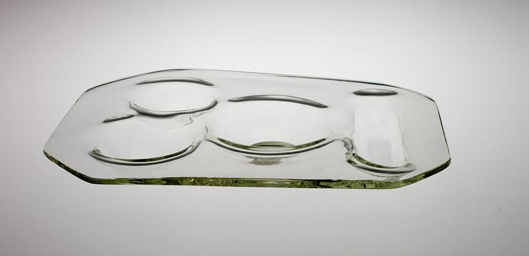 Alvar Aalto, A COCKTAIL PLATTER.