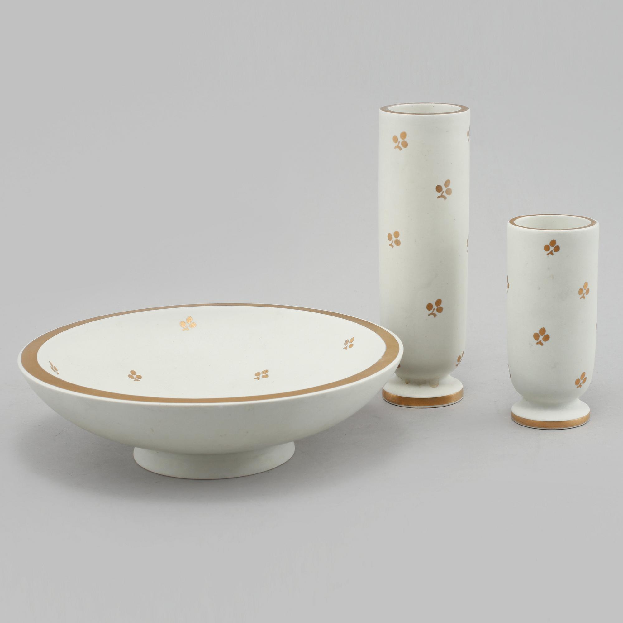PARTI STENGODS, 3 delar, Wilhelm Kåge, "Carrara", Gustavsberg, 1900-talets andra hälft.