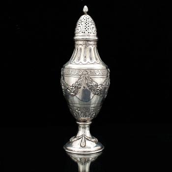 SOCKERRUSKA, silver, Louis XVI-stil, svenska importstämplar. 1900-tal. Vikt ca 239 gram.