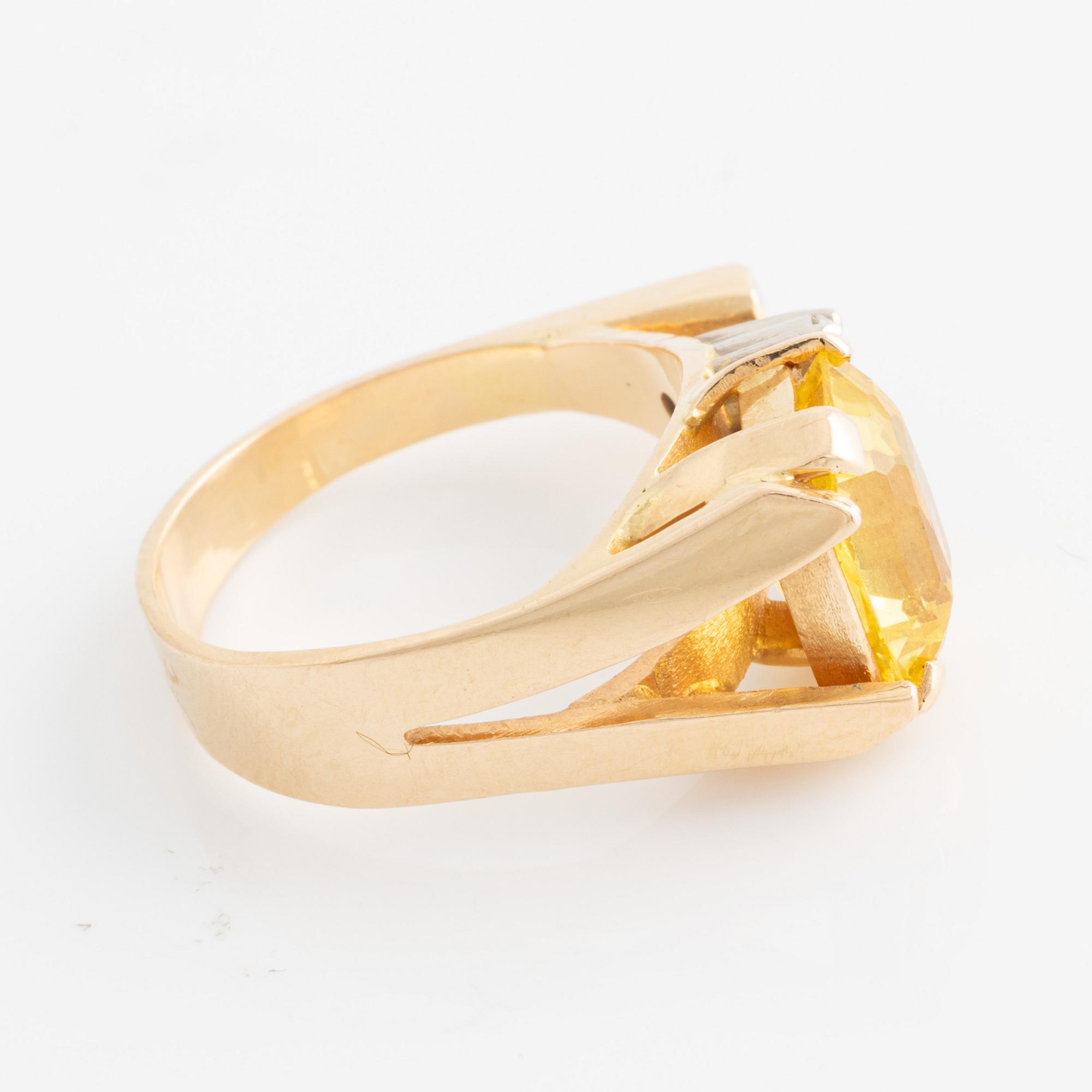 Ring, with cushion-shaped yellow sapphire and brilliant-cut diamonds, by Per G Forslund.
