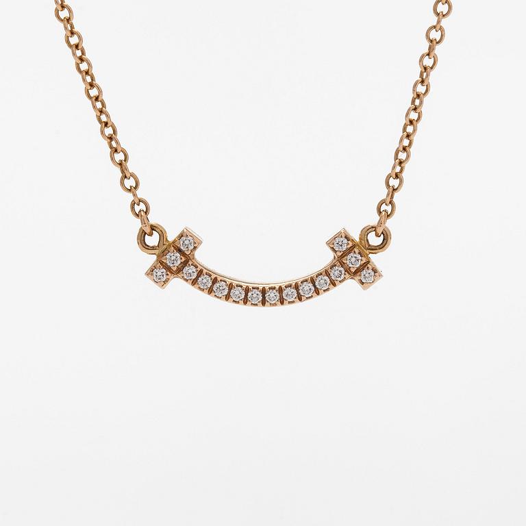 Tiffany & Co, kaulakoru, "T Smile", 18K kultaa ja briljanttihiottuja timantteja.