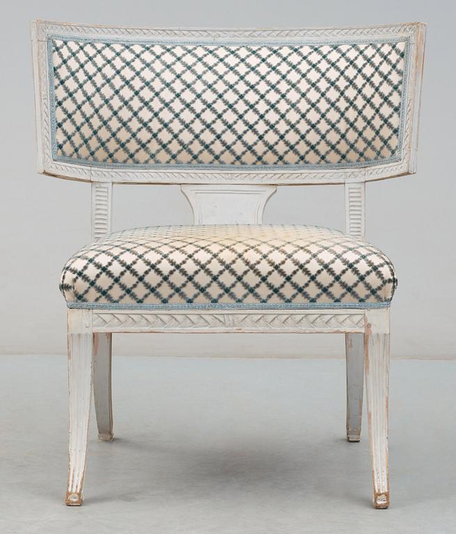 A late Gustavian late 18th century klismos chair.