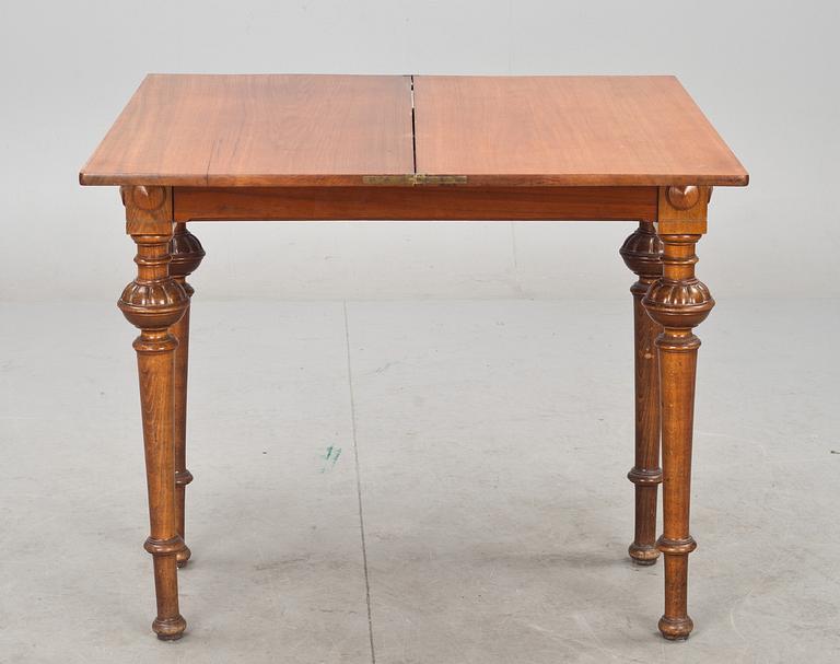SPELBORD, nyrenässans, omkring 1900.