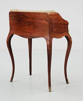 SEKRETÄR, rokokostil, 1900-talets första hälft.